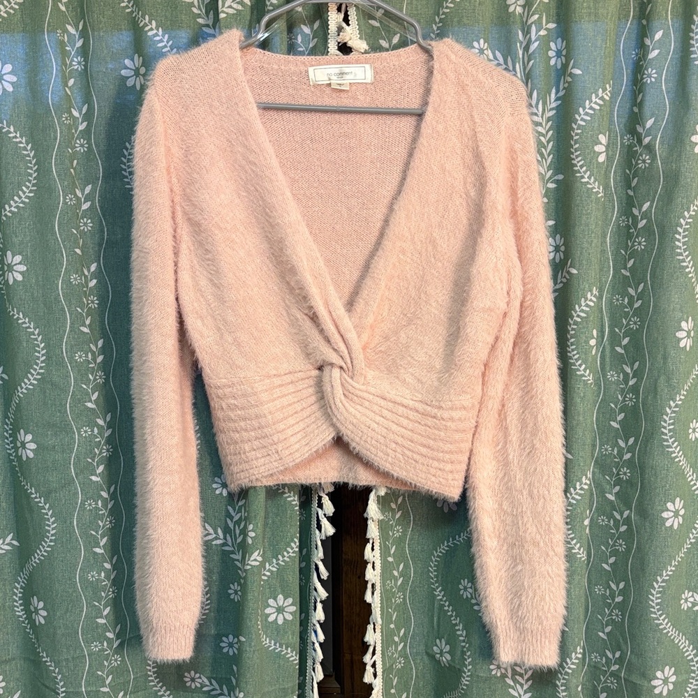 Cozy Blush Twist-Front V-Neck Sweater - Women's